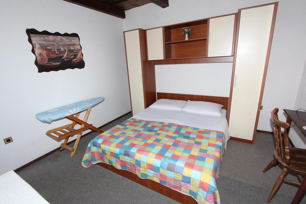 Apartments Sebal โรวีน ภายนอก รูปภาพ