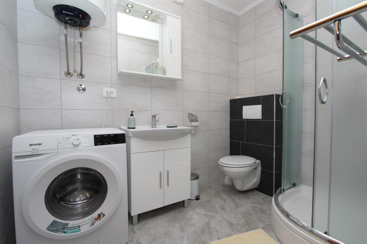Apartments Sebal โรวีน ภายนอก รูปภาพ